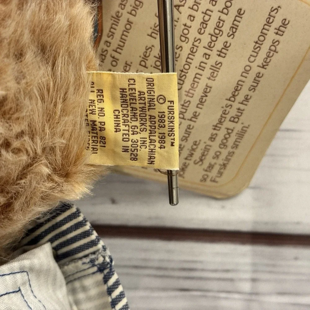 1984 Furskins Dudley Teddy Bear‎ Plush Xavier Roberts 22